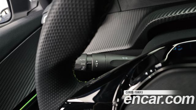 Peugeot 2008 2023 — photo 27