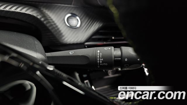 Peugeot 2008 2023 — photo 28