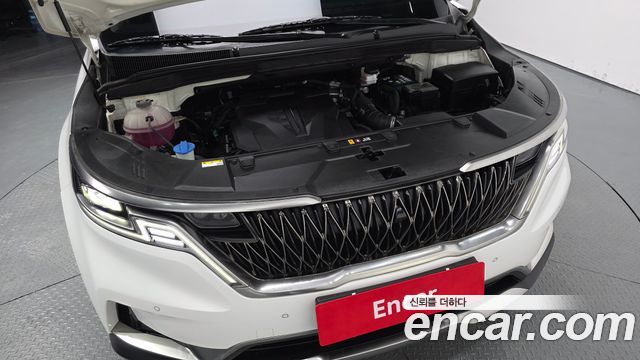Kia Canival 2023 — photo 6