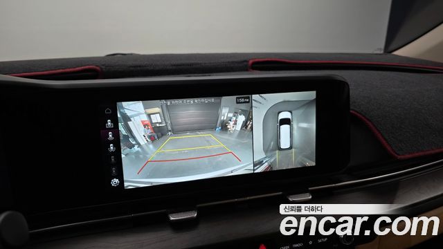 Kia Canival 2023 — photo 16
