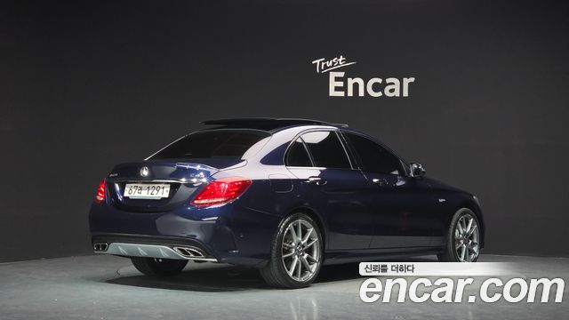 Mercedes-Benz C-Class 2018 — photo 2