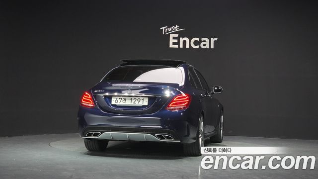 Mercedes-Benz C-Class 2018 — photo 4