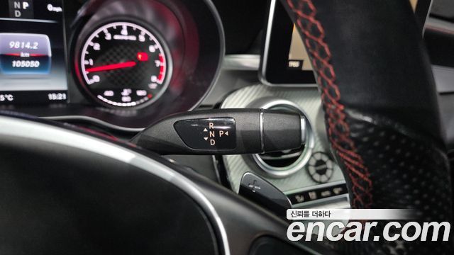 Mercedes-Benz C-Class 2018 — photo 12