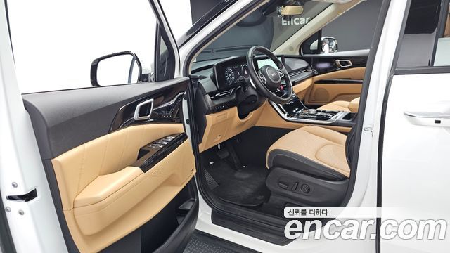 Kia Canival 2023 — photo 10