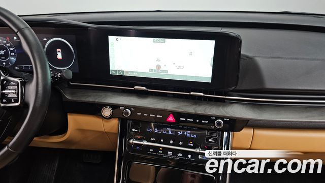 Kia Canival 2023 — photo 17