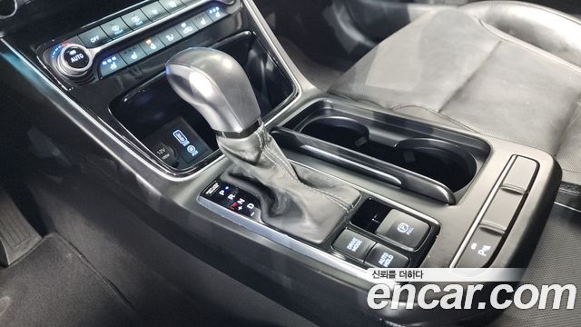 Hyundai Grandeur 2018 — photo 12