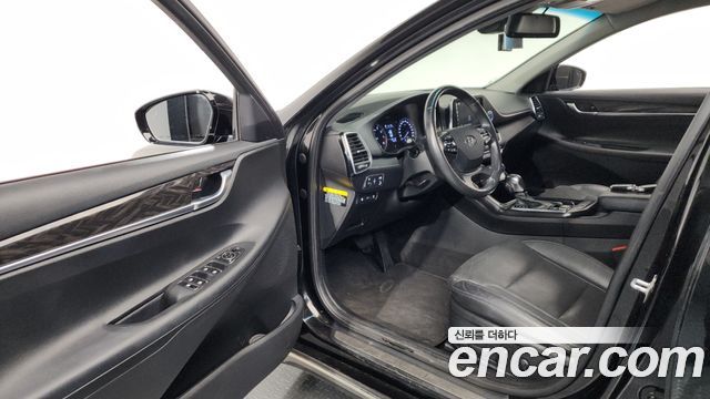 Hyundai Grandeur 2018 — photo 13