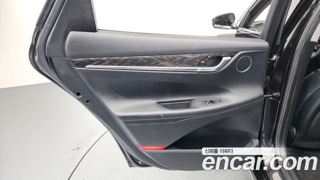 Hyundai Grandeur 2018 — photo 15