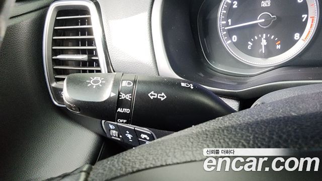 Hyundai Grandeur 2018 — photo 32