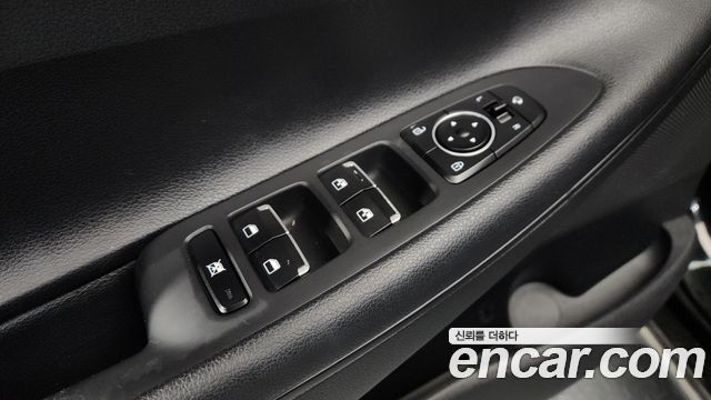 Hyundai Grandeur 2018 — photo 34