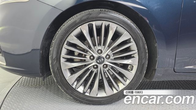 Kia K7 2017 — photo 5