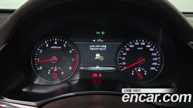 Kia K7 2017 — photo 8