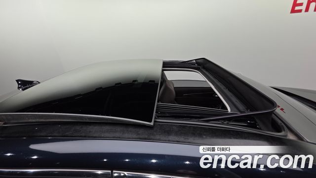 Kia K7 2017 — photo 12