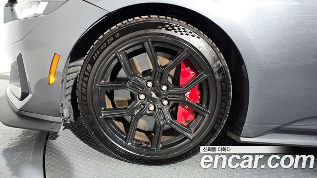 Ford Mustang 2024 — photo 5