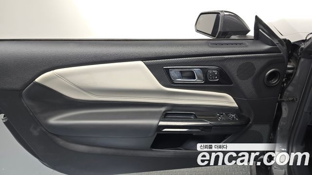 Ford Mustang 2024 — photo 14
