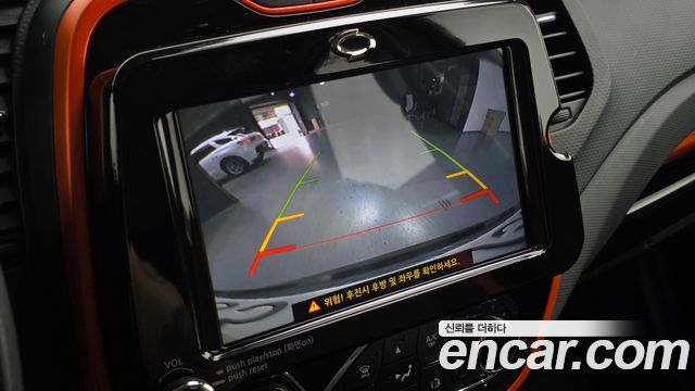 Renault Korea QM3 2016 — photo 13
