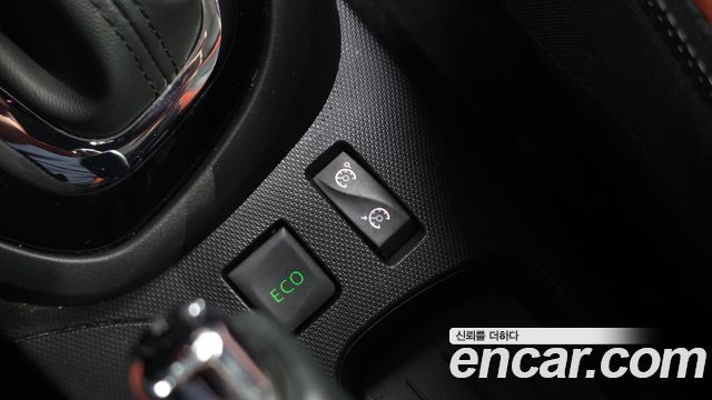 Renault Korea QM3 2016 — photo 17