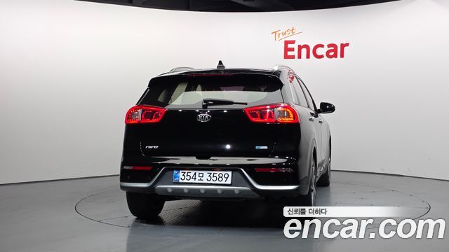 Kia Niro 2017 — photo 4