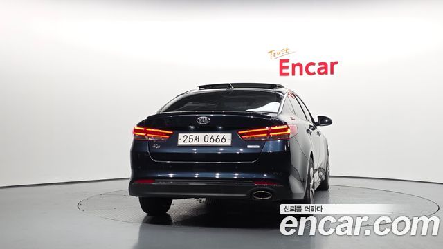 Kia K5 2016 — photo 4