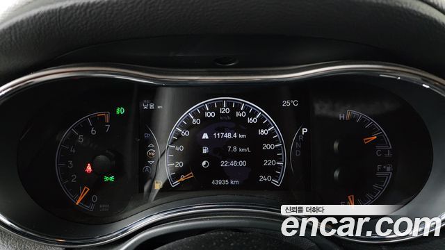 Jeep Cherokee 2021 — photo 10