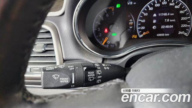 Jeep Cherokee 2021 — photo 13