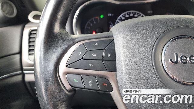 Jeep Cherokee 2021 — photo 15