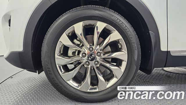 Kia Sorento 2019 — photo 5