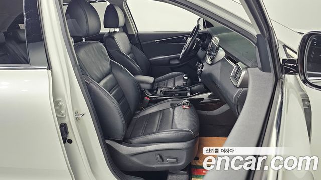 Kia Sorento 2019 — photo 16