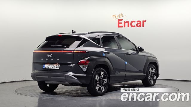 Hyundai Kona 2025 — photo 2
