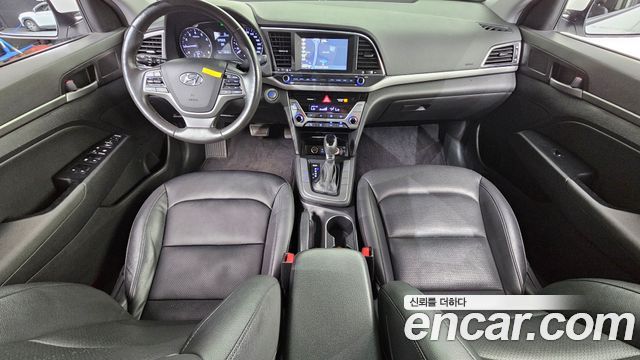 Hyundai AVANTE 2016 — photo 7