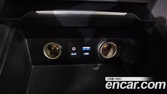 Hyundai AVANTE 2016 — photo 19