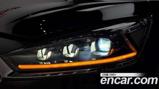 Kia K7 2018 — photo 8