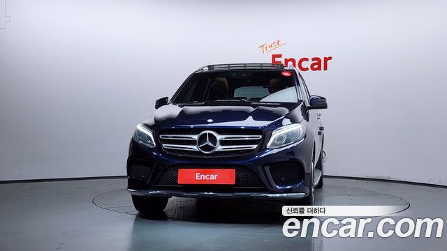 Mercedes-Benz GLE-Class 2017 — photo 3