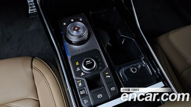 Kia Sorento 2024 — photo 12