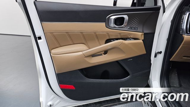 Kia Sorento 2024 — photo 14