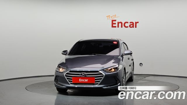 Hyundai AVANTE 2017 — photo 3