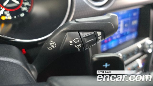 Ford Mustang 2019 — photo 17
