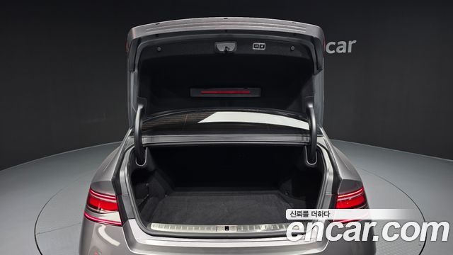 Genesis G90 2023 — photo 26