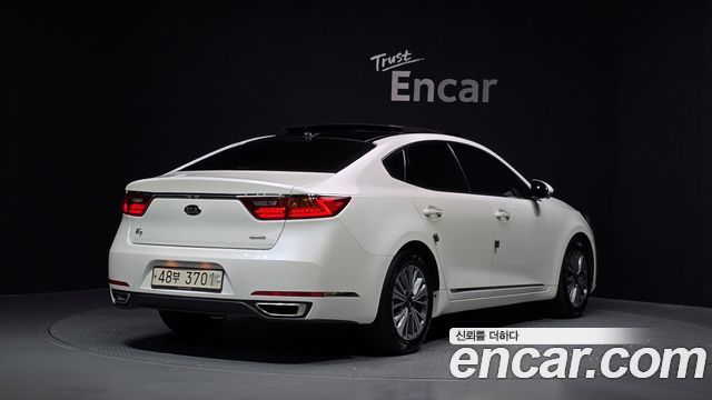 Kia K7 2018 — photo 2