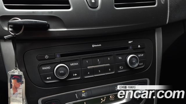 Renault Korea SM5  2015 — photo 15