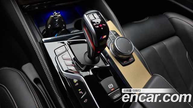 BMW M5 2020 — photo 9