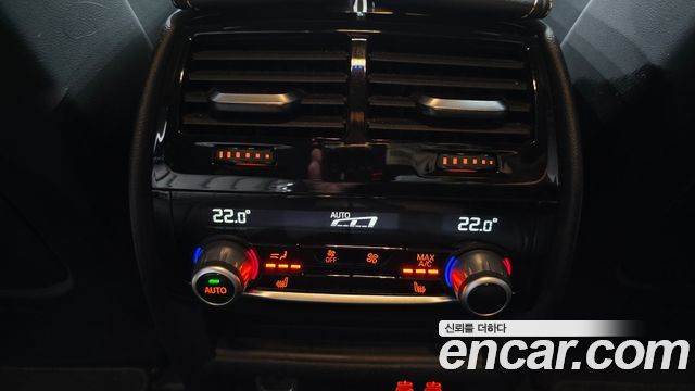 BMW M5 2020 — photo 18