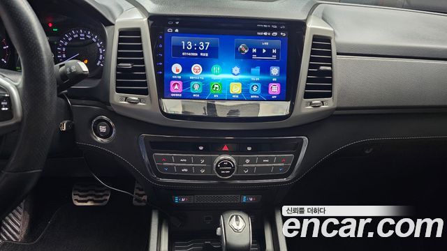 KG Mobility Rexton 2019 — photo 20