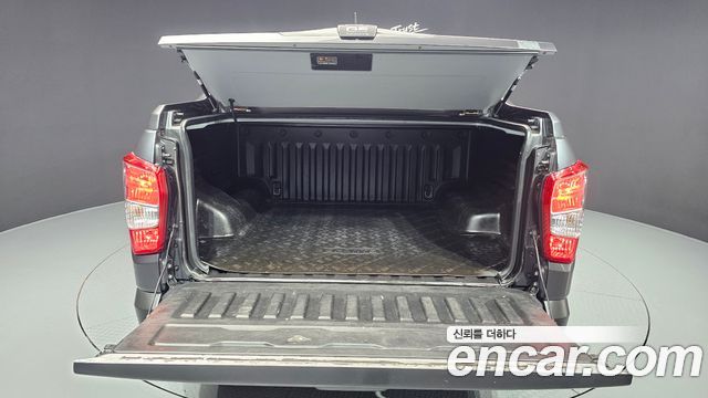 KG Mobility Rexton 2019 — photo 29