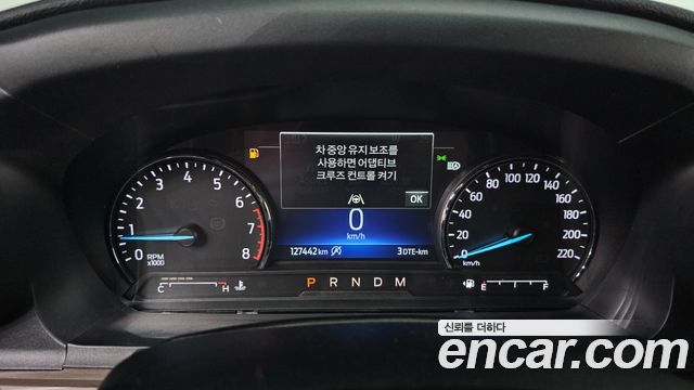 Ford Explorer 2020 — photo 11