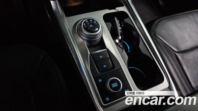 Ford Explorer 2020 — photo 12