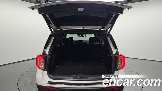 Ford Explorer 2020 — photo 26
