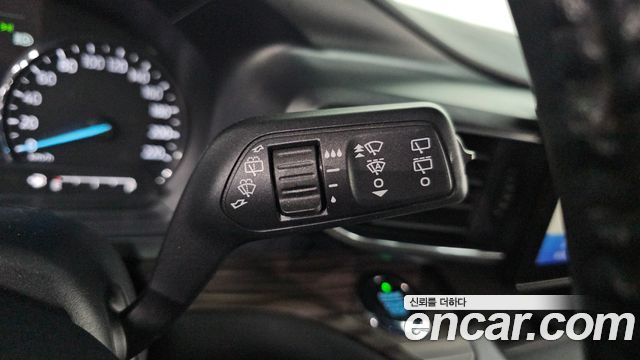 Ford Explorer 2020 — photo 30