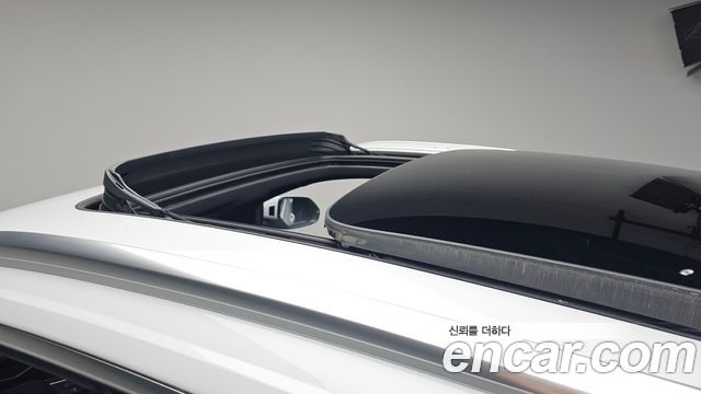 Audi Q8 2021 — photo 23