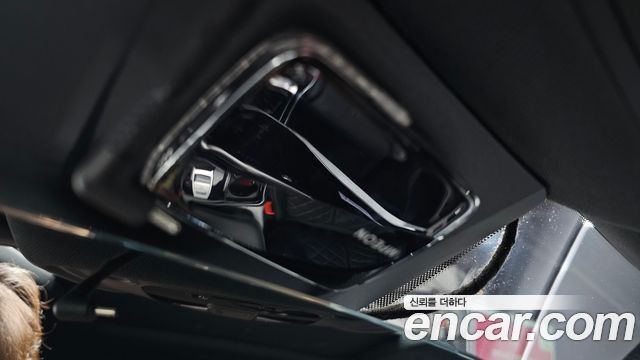 Audi Q8 2021 — photo 36
